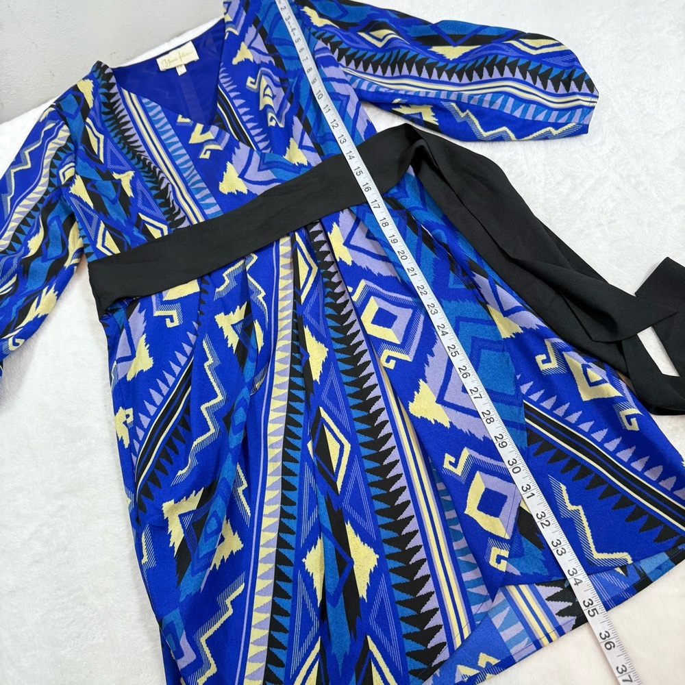 Yumi Kim Blue 9 to 5 Geometric Aztec Belted Faux Wrap Dress Tulip Womens Size LG - Picture 11 of 13